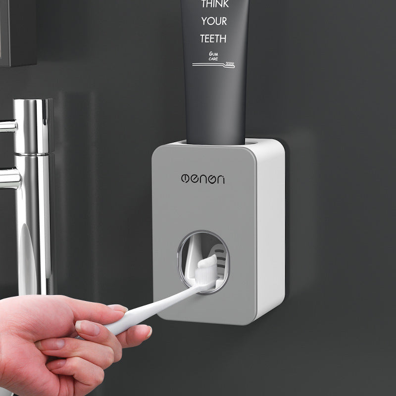 Automatic set wall hanging punch-free toothpaste